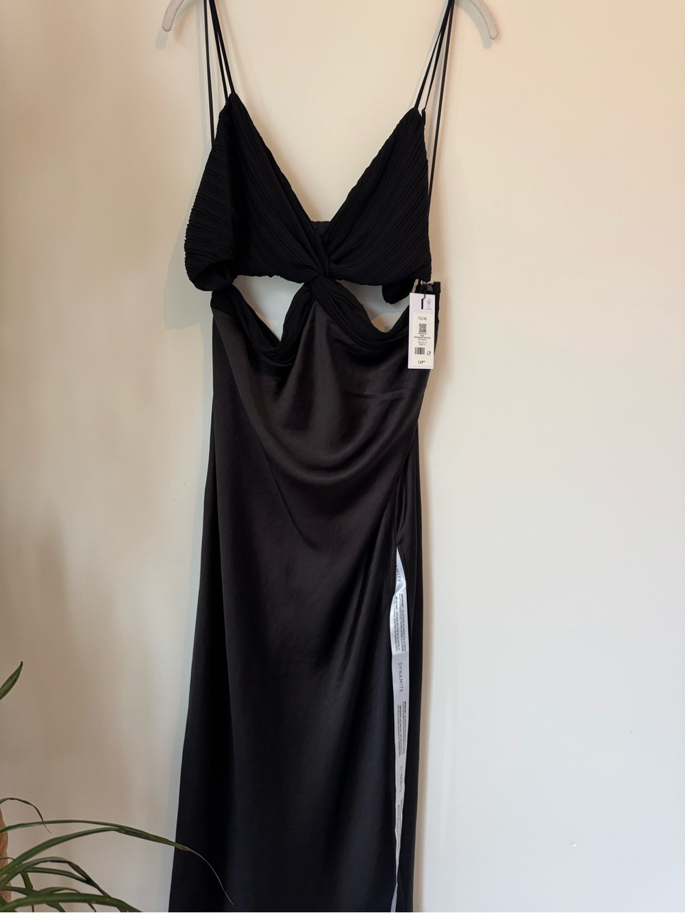 Black Cutout Slip Dress with Twist Front NWT size XL.
